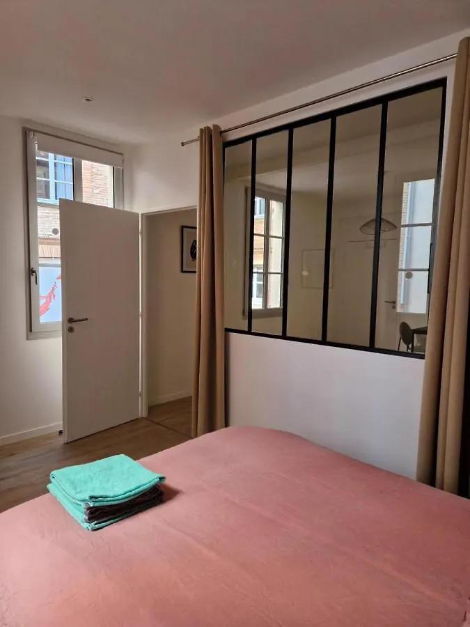 Appartement Chal1 37M2 A 200 M Du Capitole à Toulouse